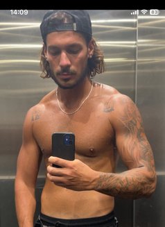Suarez - Male escort in Phuket Photo 6 of 6