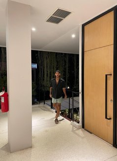 Suarez - Male escort in Phuket Photo 7 of 8