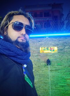 Subash Paudel - Acompañantes masculino in Kathmandu Photo 2 of 3