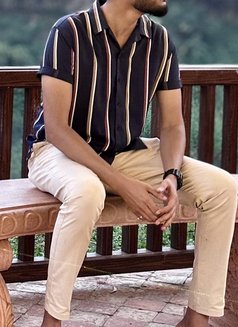 Subham - Male escort in Pune Photo 1 of 3