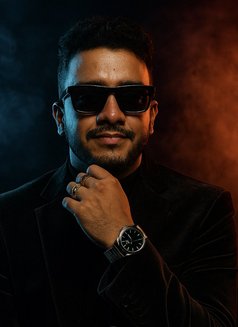 Subin - Acompañantes masculino in Bangalore Photo 2 of 2