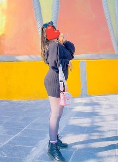 Subina Gautam hand cash service - puta in Kathmandu Photo 1 of 2