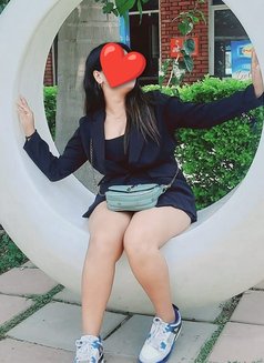 Subina Gautam hand cash service - puta in Kathmandu Photo 2 of 2