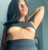 SUBMISSIVE NATASHA - puta in Bangkok