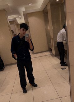 Subu - Male escort in Mumbai Photo 1 of 4