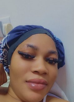 Successful - escort in Al Ain Photo 2 of 2