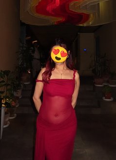 Suchana Adhikari for hand cash service - escort in Kathmandu Photo 1 of 2