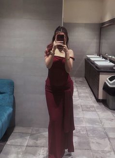 Suchana Adhikari for hand cash service - escort in Kathmandu Photo 2 of 2