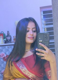 Suchiii - escort in Chennai Photo 1 of 3