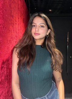 Suchitra Best Price Service - escort in Maldives Photo 1 of 2