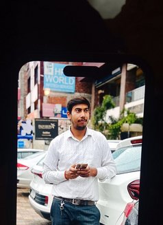 Suck lover - Acompañantes masculino in New Delhi Photo 4 of 5