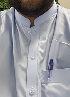 Sucking Master Pussy - Acompañantes masculino in Jubail Photo 1 of 1