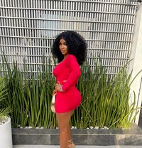 Sucy - escort in Accra