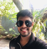 Sudesh - Acompañantes masculino in Colombo