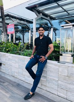 Sudesh - Acompañantes masculino in Colombo Photo 5 of 5