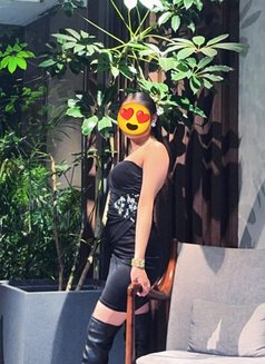 Sudhana Magar hand cash service - escort in Kathmandu Photo 1 of 2