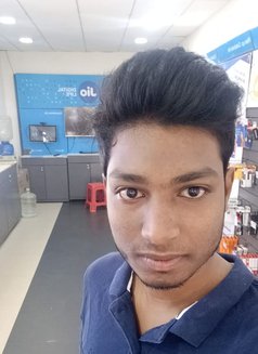 Sudheer - Male adult performer in Hyderabad Photo 1 of 1