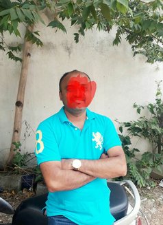 Sudhip - Acompañantes masculino in Bangalore Photo 1 of 1