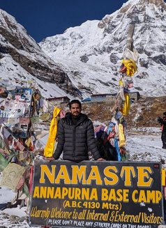 Sudip - Acompañantes masculino in Kathmandu Photo 1 of 5