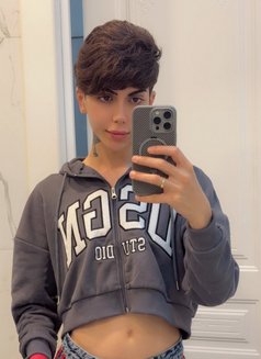 Suel - Male escort in London Photo 1 of 26