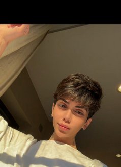 Suel - Male escort in London Photo 25 of 30