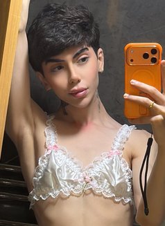 Suel - Male escort in London Photo 22 of 24