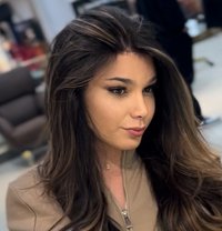 Suellen Porto - Transsexual escort in Dubai