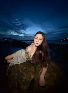 Sueri - Transsexual escort agency in Phuket Photo 10 of 13