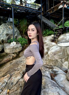 Sueri - Transsexual escort agency in Phuket Photo 13 of 13