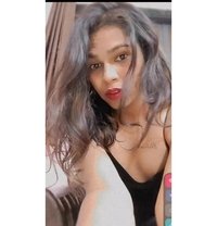 Ziaa - Transsexual dominatrix in Pune