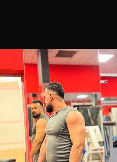 Sufiyan - Male escort in Al Manama Photo 4 of 4