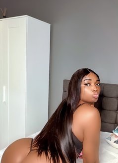 Sugar - escort in İstanbul Photo 9 of 12