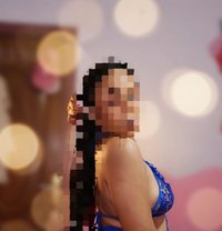 Sugar - escort in Cairo