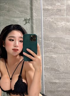 Sugar Baby 19yo Just Arrived - puta in Dubai Photo 7 of 7