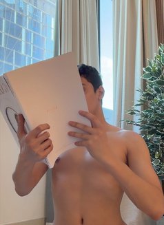 Sugar Baby - Male escort in Dubai Photo 1 of 5