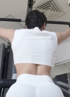 Sugar Baby - Male escort in Dubai Photo 4 of 5