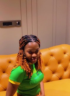 Sugar Baby South African Girl in Delhi - escort in New Delhi Photo 2 of 3