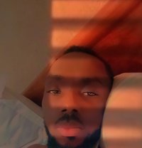 Sugar Boy - masseur in Accra