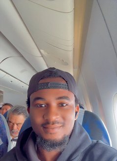 Sugar Boy - Male escort in Beijing Photo 2 of 6