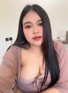 Sugar Cute - puta in Riyadh Photo 13 of 15