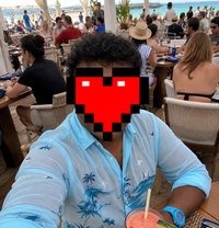 Looking for a SugarMom With Love ❤ - Male escort in Mumbai