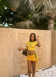 Sugar - escort in Dubai Photo 4 of 4