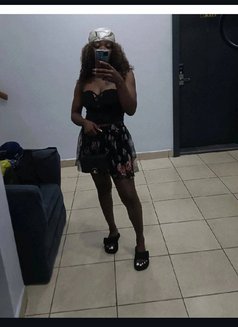 Sugar - escort in Lagos, Nigeria Photo 1 of 2