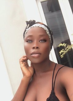 Sugar - puta in Lagos, Nigeria Photo 3 of 5