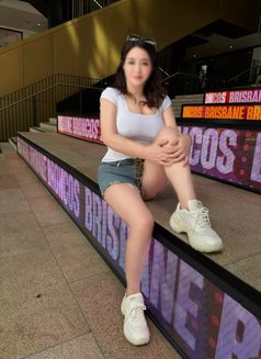 Sugar - escort in Hong Kong Photo 6 of 8