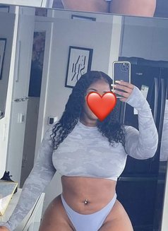 SugarAvailable for web cam - escort in Pattaya Photo 5 of 5