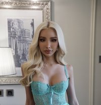 SUGARBABE AVAILABLE - Transsexual escort in Riyadh Photo 4 of 30