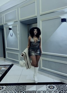 Sugardrop - escort in Kuala Lumpur Photo 2 of 6