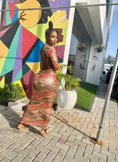 Sugarine - escort in Accra Photo 1 of 6