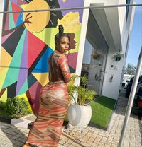 Sugarine - escort in Accra